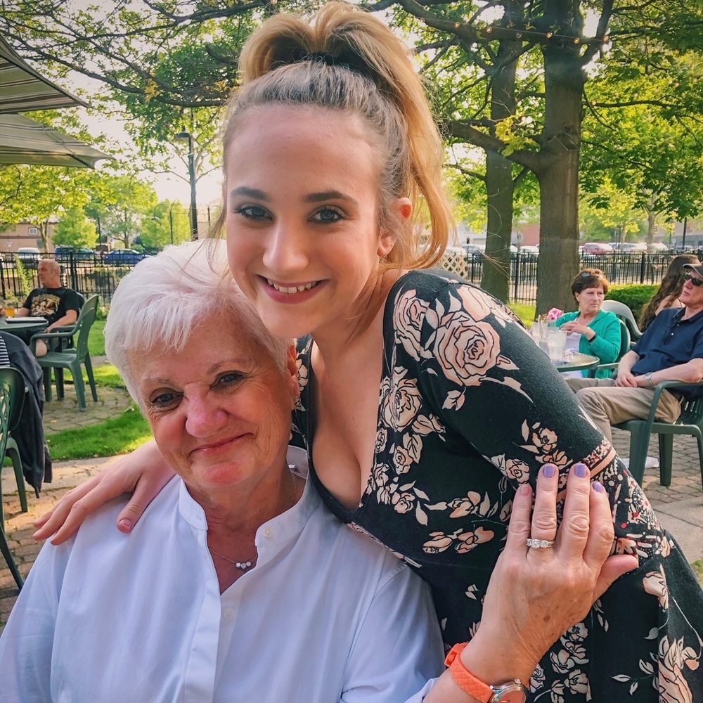 Meet your Posher, Emma